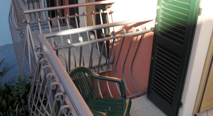 Casa Vacanze Touring Βερμπάνια Εξωτερικό φωτογραφία