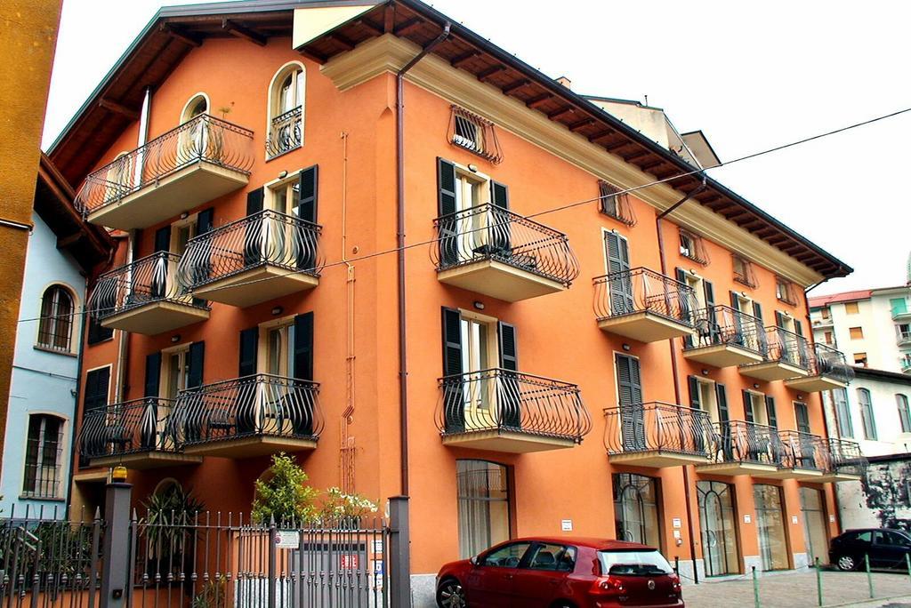 Casa Vacanze Touring Βερμπάνια Εξωτερικό φωτογραφία