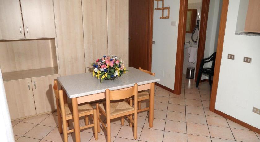 Casa Vacanze Touring Βερμπάνια Δωμάτιο φωτογραφία